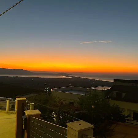 Oda ve Kahvaltı La Portella